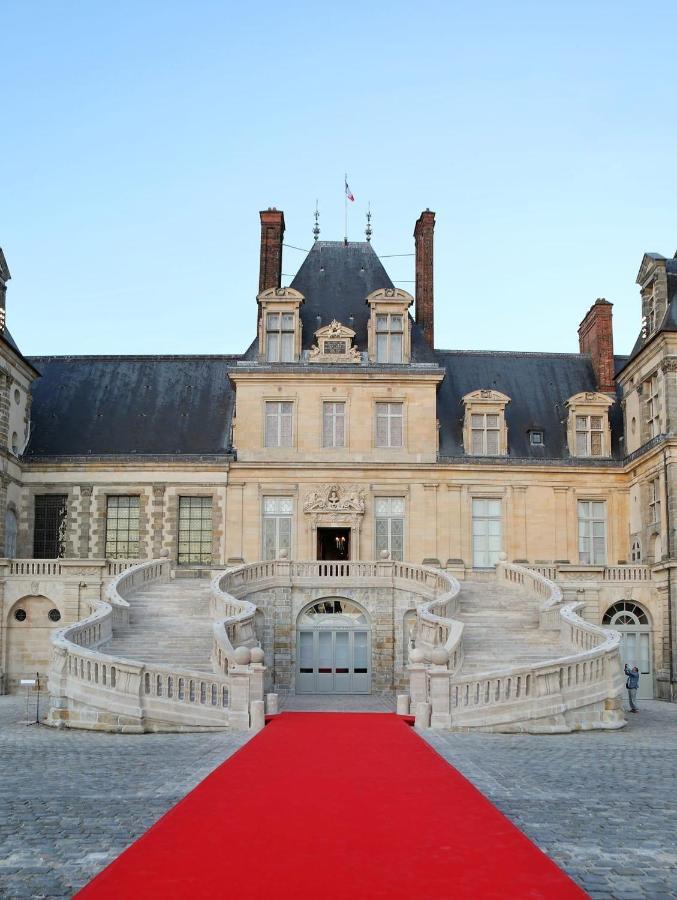 Le Denecourt - A Deux Pas De La Gare Et De La Foret De Fontainebleau Avon Exterior photo